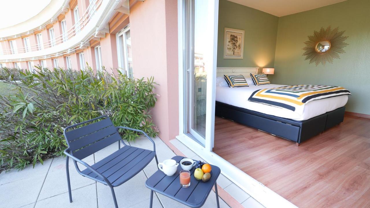 Hotel Mount Venturi - Aix-En-Provence Sainte-Victoire - Bar & Restaurant & Padel Rousset  Exterior photo