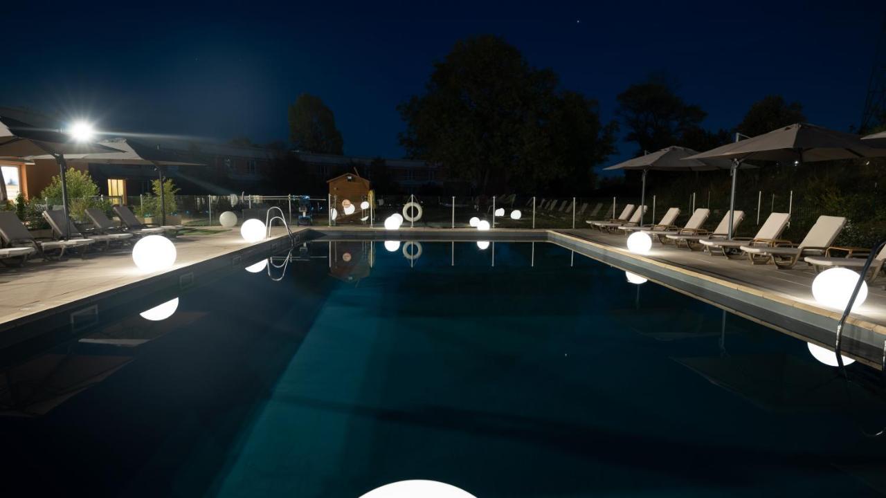 Hotel Mount Venturi - Aix-En-Provence Sainte-Victoire - Bar & Restaurant & Padel Rousset  Exterior photo